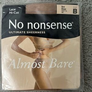 NO NONSENSE Almost Bare Lace Hi-Cut Pantyhose "Bare Bisque" SZ B NWT